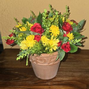 Ceramic-mediano-modelo-flores-amarillas-y-rojas